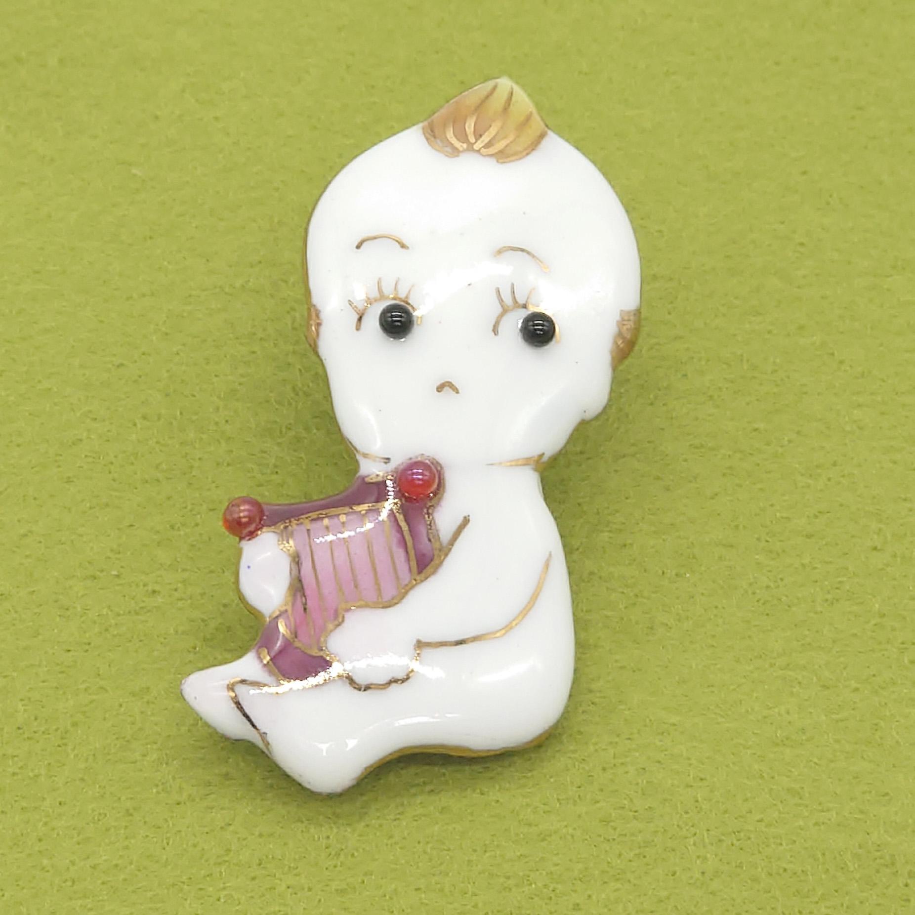 キューピー(E)の七宝焼ブローチ[受注制作]